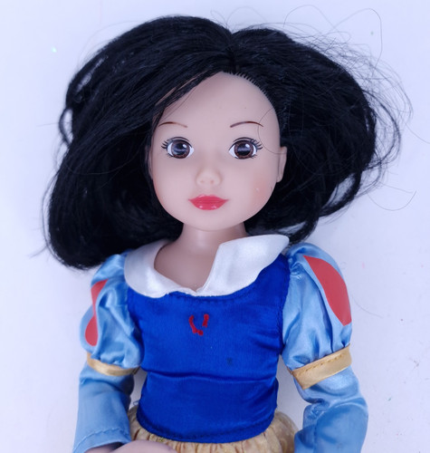 Jolina ballerina snow white