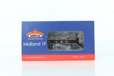 Bachmann 31-430 OO Gauge 0-6-0T 1F Class LMS Black "1725" DDC Steam Locomotive