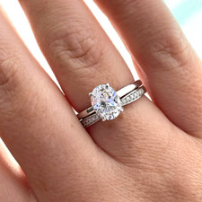 2.50 Ct Oval Cut White Diamond