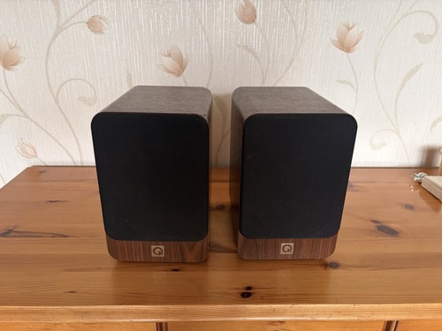 Acoustics 2010i black stereo - q,