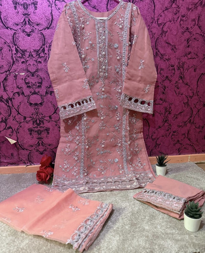 Stunning piece embroidered - stunning, 3-piece