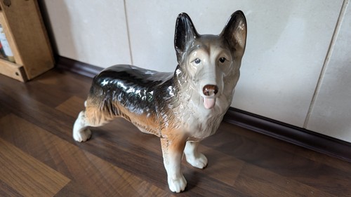 Alsatian figurine melba ware - alsatian,