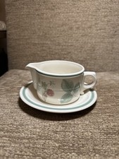 Wedgwood Raspberry Cane Gravy Boat Tray / Set
