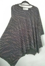 Antthony Designs Oversized Tunic with Keyhole Back Detail. Size-S. Black