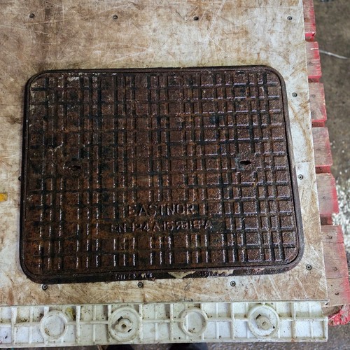 Cast iron manhole - manhole, cover