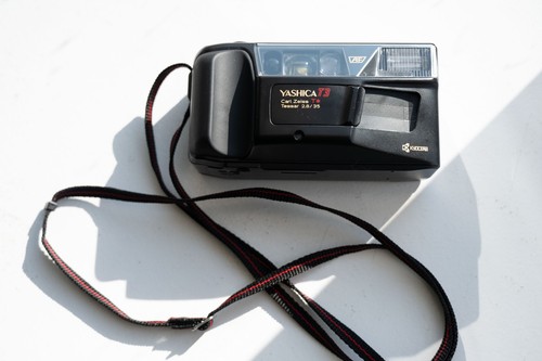 Yashica carl zeiss - yashica,