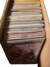 AWESOME  LOT OF 100 x MARVEL