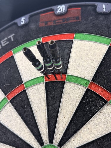 Simon whitlock darts - simon,