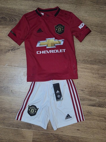 Manchester united football kit - manchester,