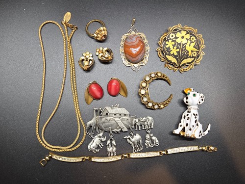 Vintage costume jewelry - costume, 10