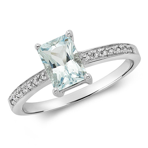 8ct aquamarine diamond - 0.8ct, ring