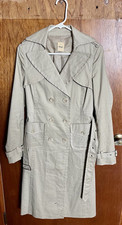 Vintage 1980’s Frenzii Women’s Beige Trench Coat Size M