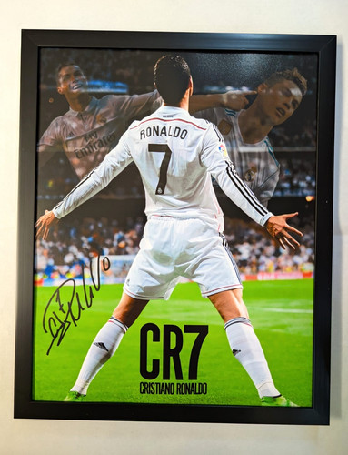 Cristiano ronaldo autograph - cristiano,