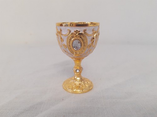Miniature goblet cup - goblet, white