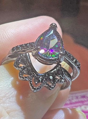 Pear cut lab alexandrite - pear,