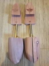 Gentlemen Hardware Cedar Shoe Tree Medium