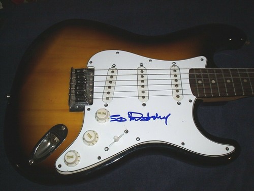 Diddley signed fender - bo,