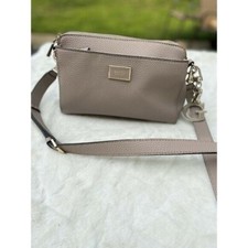 Guess Gray Pink Seraffina Pebble Crossbody Zip Poc B000035