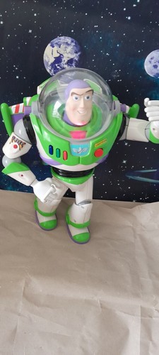 Buzz lightyear flight - buzz,