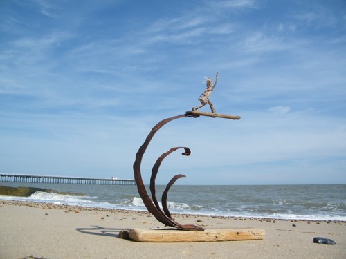 Driftwood surfer - driftwood,