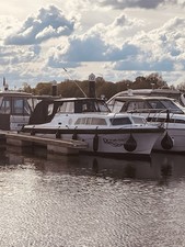 32ft Princess Cabin Cruiser -