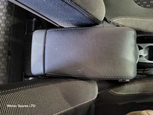 Renault captur j87 armrest - j87, lid