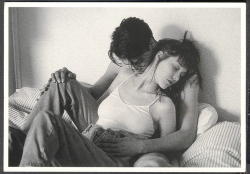Modern postcard smooching - postcard:,