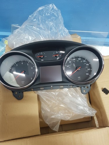 Genuine new vauxhall astra - genuine,