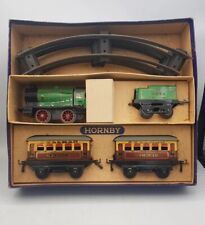 Hornby Trains O Gauge M1 Passenger Set Boxed Boxed Model Railway Layout 