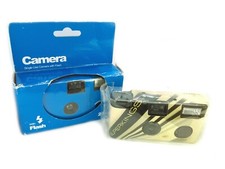 LOT OF NEW SINGLE-USE CAMERAS