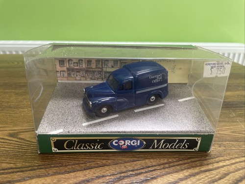 Corgi classic d957 - d957, guernsey