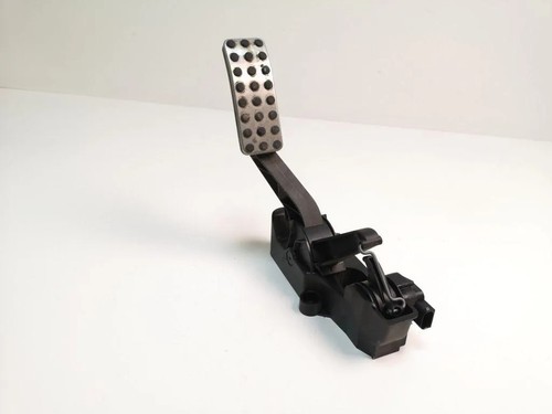 Mercedes benz w169 throttle - mercedes-benz,