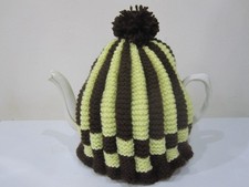NEW,HAND KNITTED,BROWN/CREAM