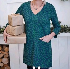 WOOLOVERS Size Small Two Tone