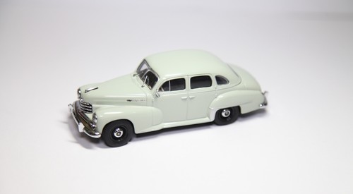 Minichamps opel kapitan - minichamps, near