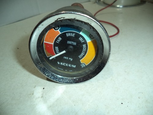 Smiths vacuum gauge clock - smiths,