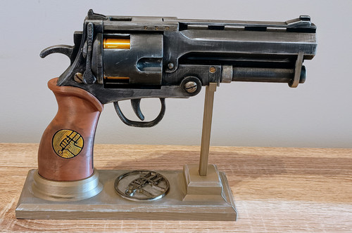 Good samaritan revolver - revolver", from