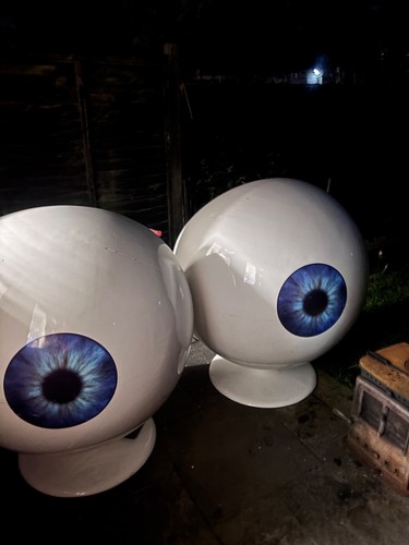 Egg pod chair - pod,