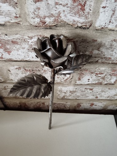 Single metal rose - single,