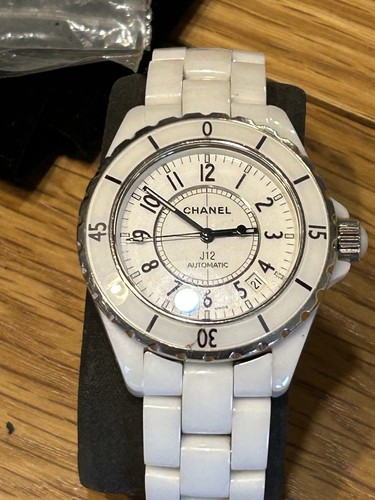 Chanel j12 automatic date - chanel,