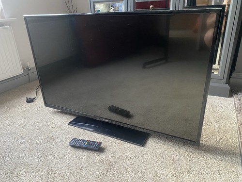 Panasonic 43d302b - panasonic, 43”