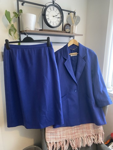 Vintage windsmoor skirt suit - windsmoor,