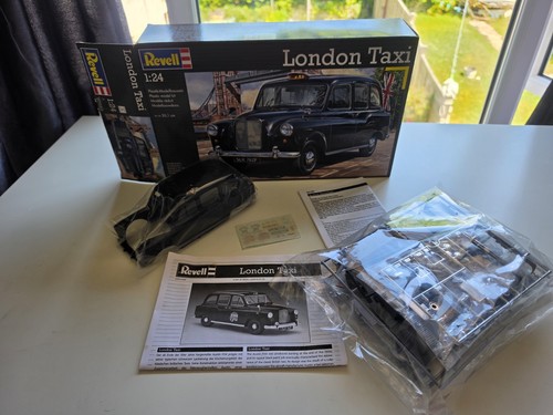 Revell london taxi kit - taxi,