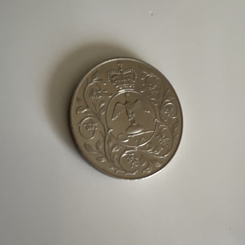 Queen elizabeth 1977 silver - elizabeth,