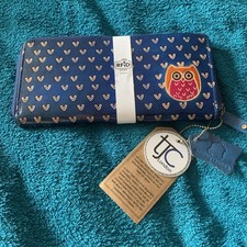 BNWT Leather Large Hand