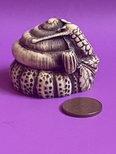 Vintage Japanese Netsuke Carved Snail Small Figurine H 4 cm