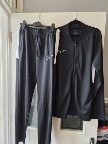 Mens nike tracksuit slim - slim, fit