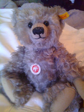 STEIFF ULTIMATE BEAR -DANBURY
