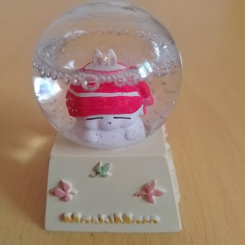 Rare mashimaro snow globe 5 - snow, 2.5