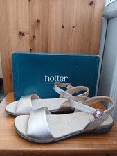Hotter tropic  rose gold